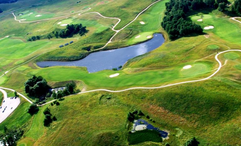 Hole 1 at Capitals Golf Club