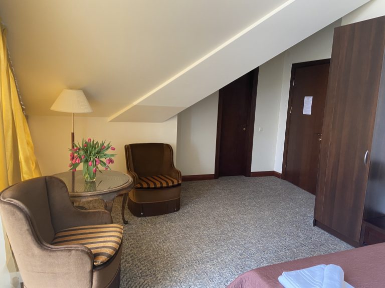 Hotel room at Capitals Golf Club